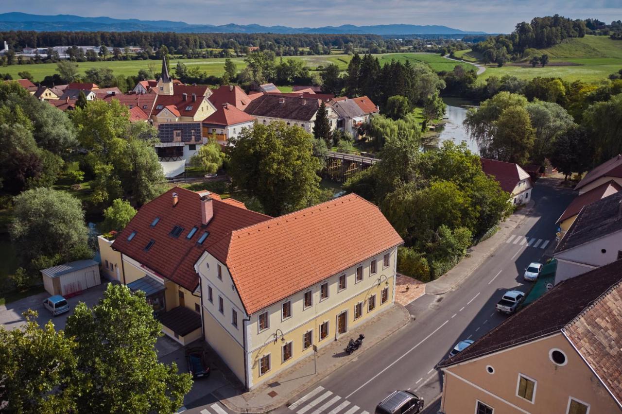 Ob Krki Apartments Kostanjevica na Krki Екстериор снимка