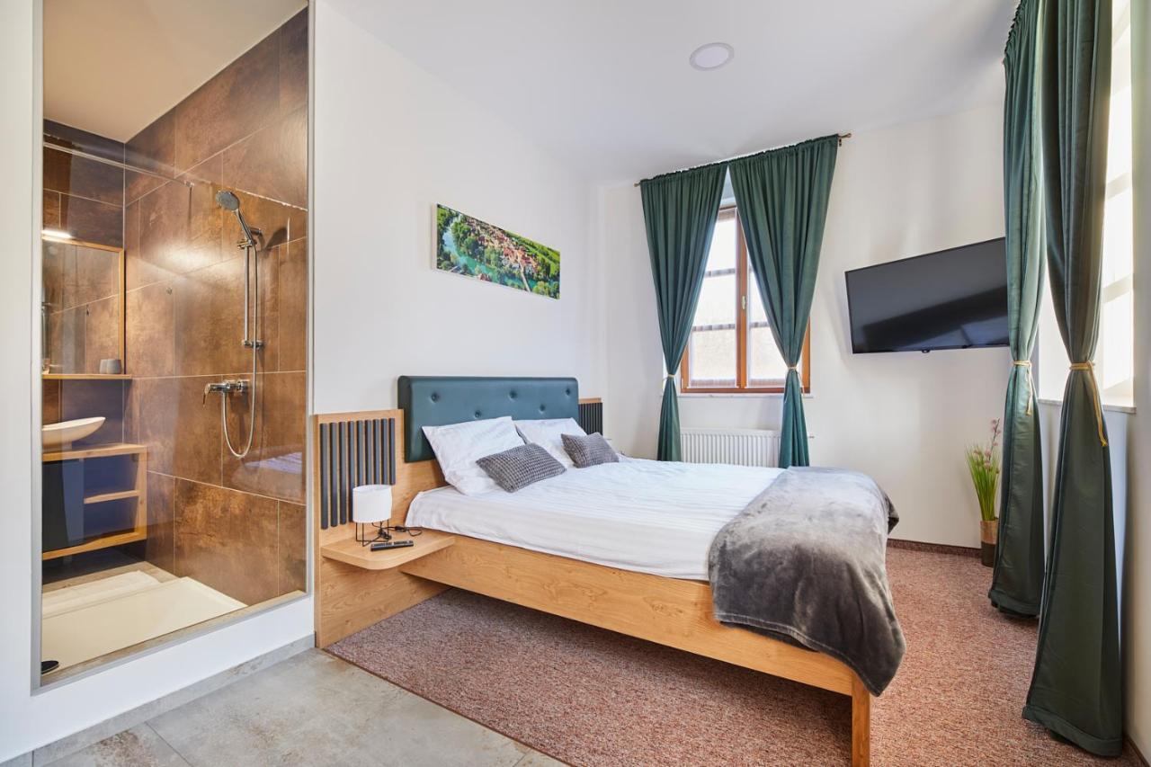 Ob Krki Apartments Kostanjevica na Krki Екстериор снимка