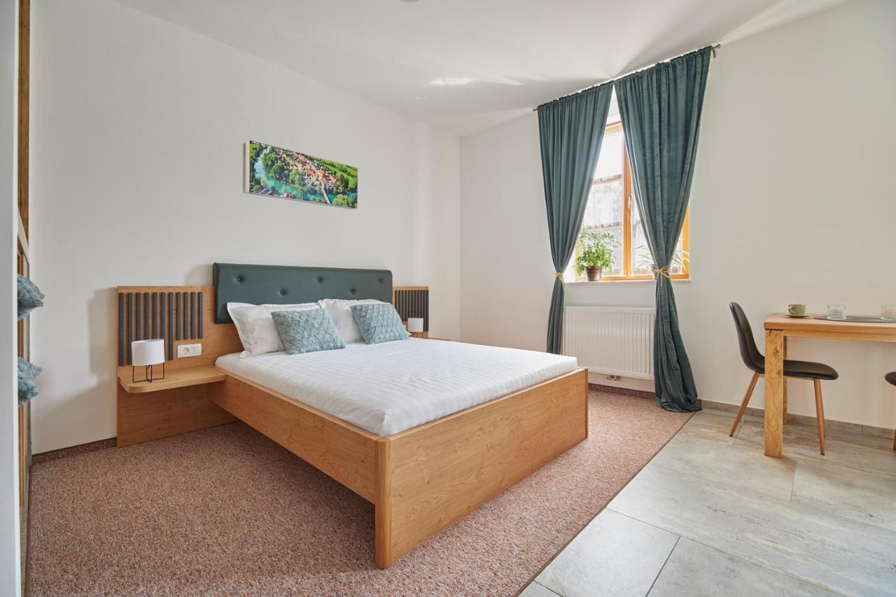 Ob Krki Apartments Kostanjevica na Krki Екстериор снимка